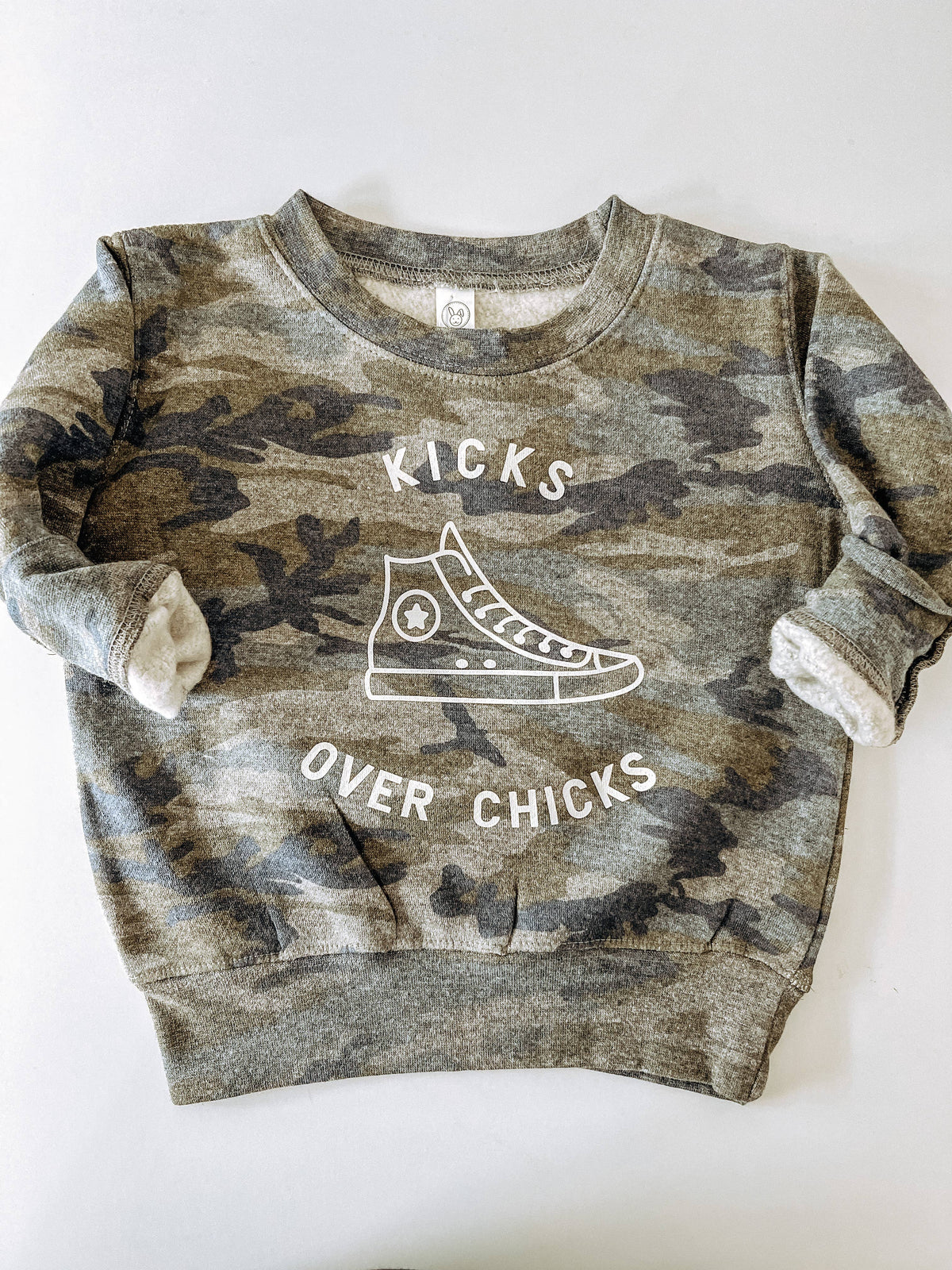 Kicks Over Chicks © Camo Pullover